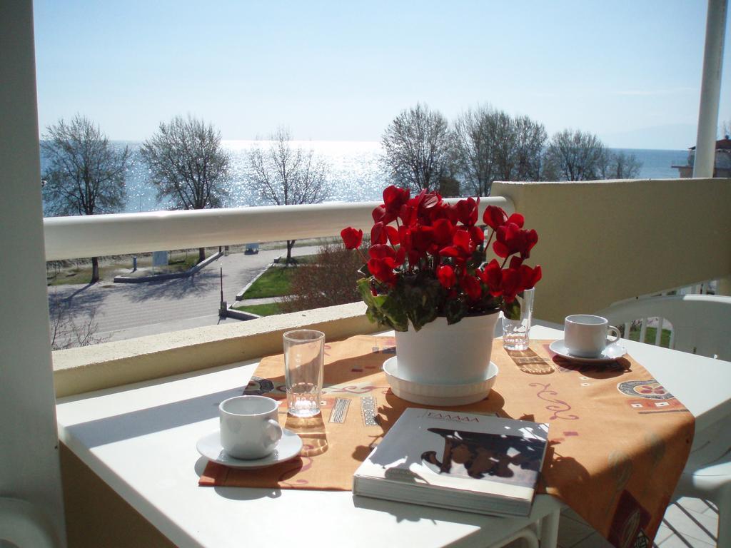 Giorgos Apartments Sea View Olympiakí Aktí Chambre photo